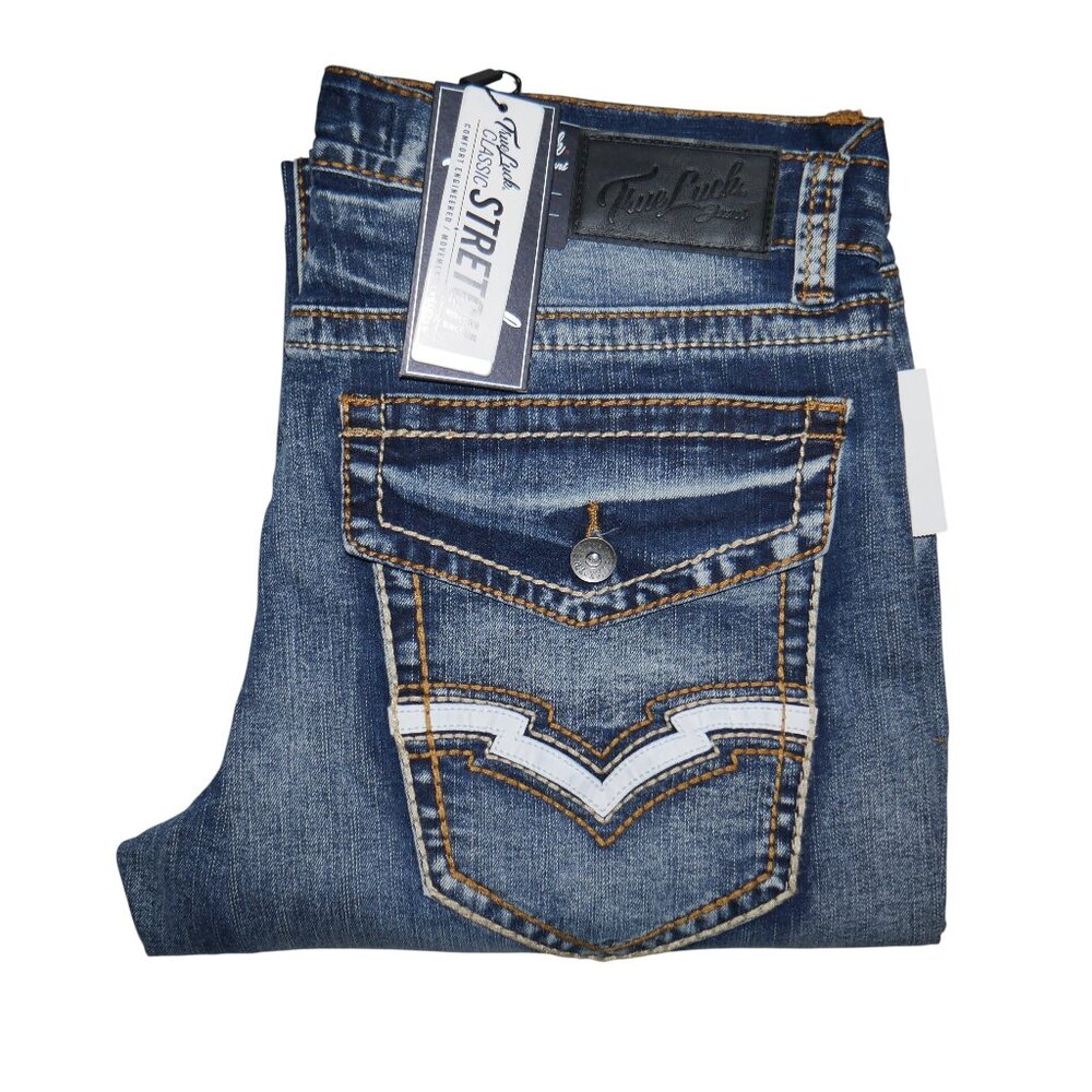 NEW True Luck Embroidered Jeans Men's Size 32x32 Straight leg BKE NWT